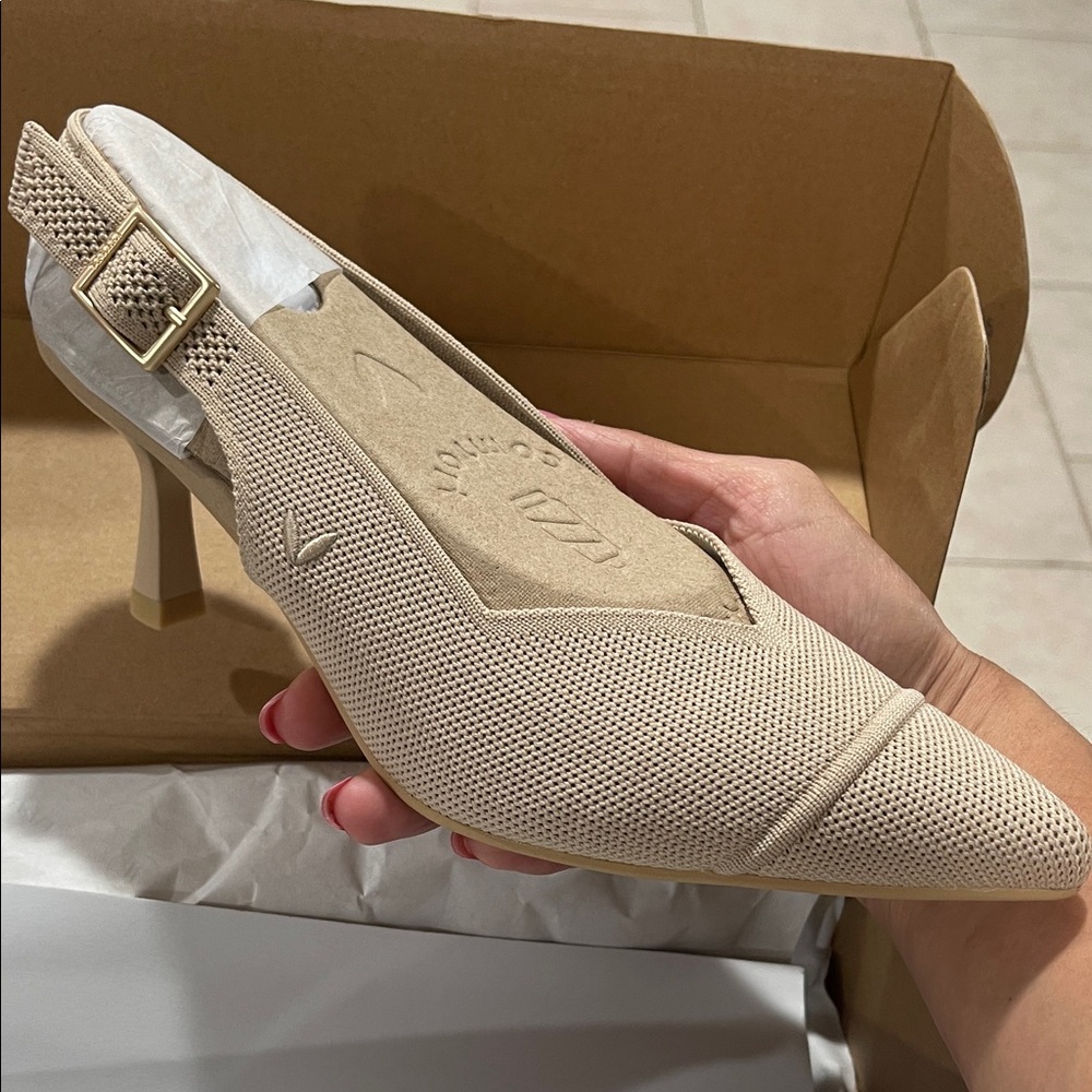 Chic Beige Slingback Heels